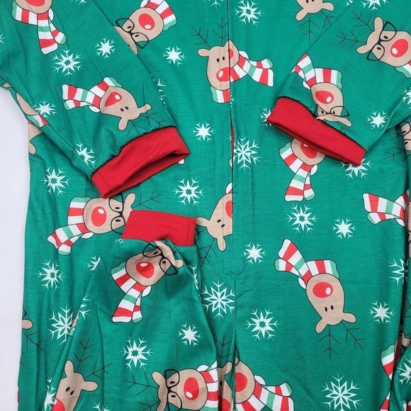 NWT Kids reindeer Christmas pajamas - Picture 5 of 6